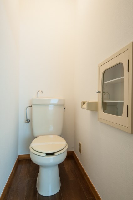 トイレ　※写真は今回募集の部屋とは異なります