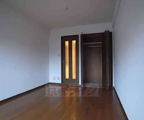 居室・リビング　広めの室内が魅力です。