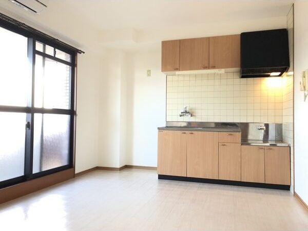 キッチン　写真は類似です。