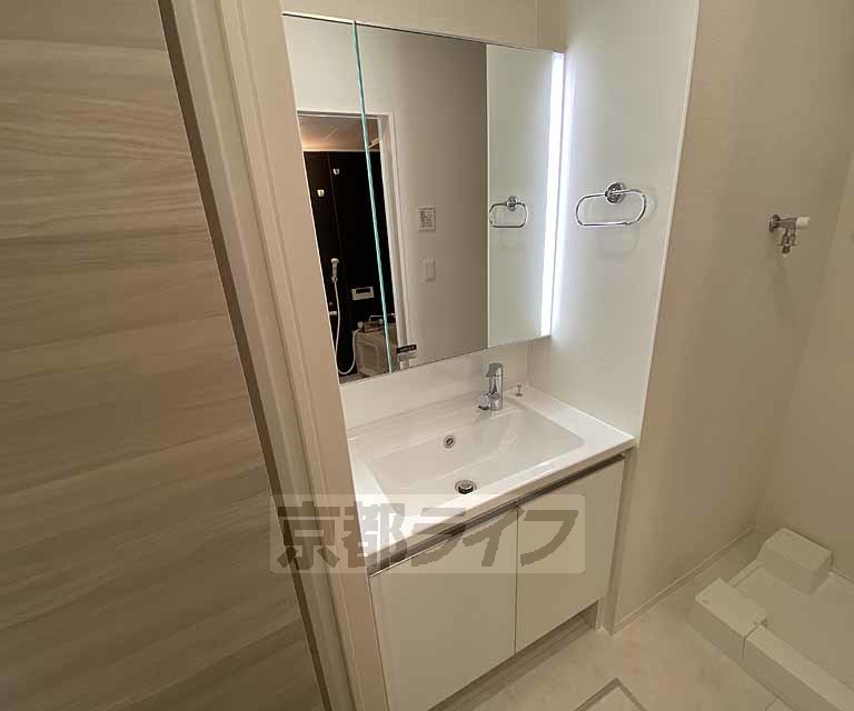 洗面設備　独立洗面台