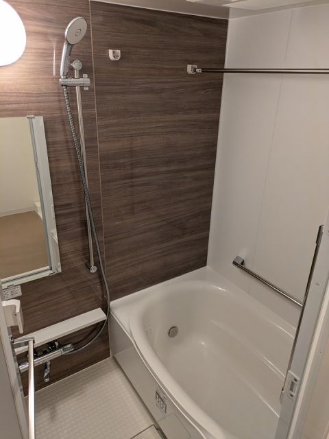 バス・シャワールーム