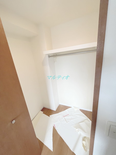 収納　WIC（内装中）