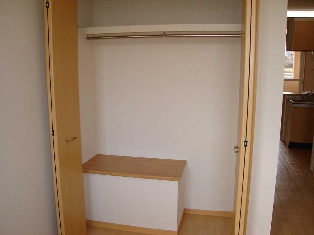 収納　クローゼット