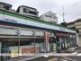 コンビニ　ファミリーマート（コンビニ）まで445m