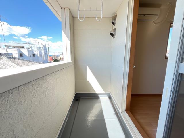 バルコニー　ベランダ