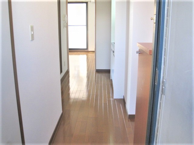 玄関　別のお部屋の写真です