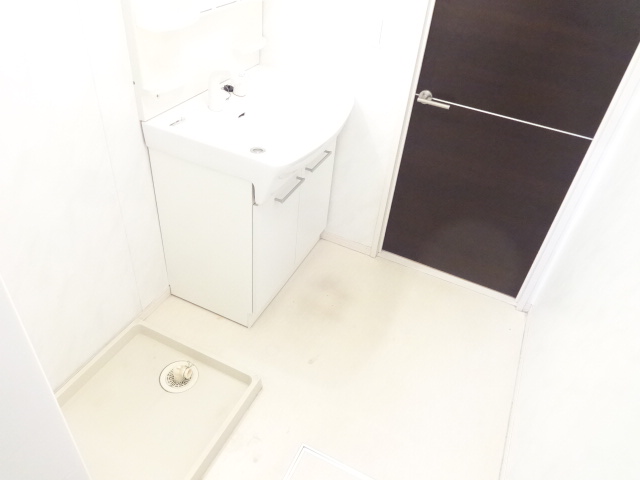 洗面設備　同物件別部屋イメージ