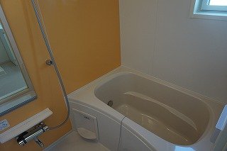 バス・シャワールーム　ゆったり過ごせるお風呂です