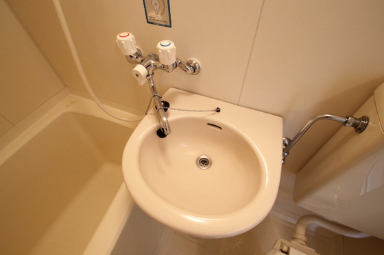 洗面設備　※別部屋の写真です