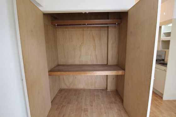 収納　※別部屋の写真です