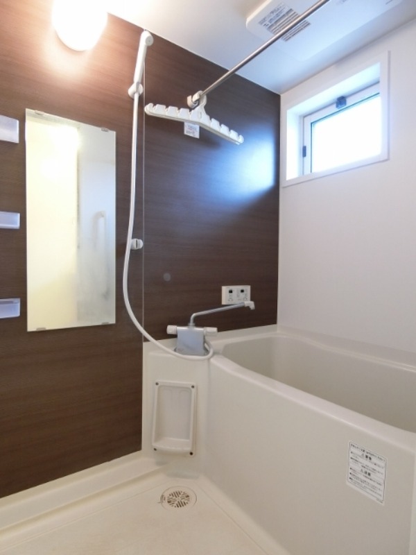 バス・シャワールーム　図面と現状に相違がある場合には現状を優先