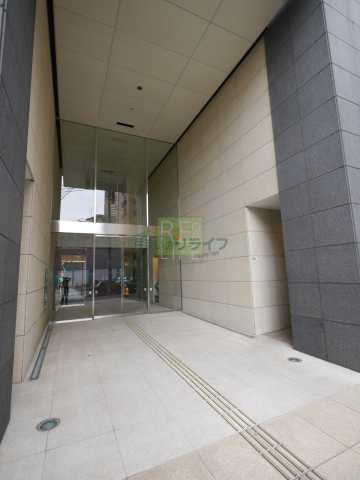 エントランス　ＴＨＥ　ＣＥＮＴＥＲ　ＴＯＫＹＯ