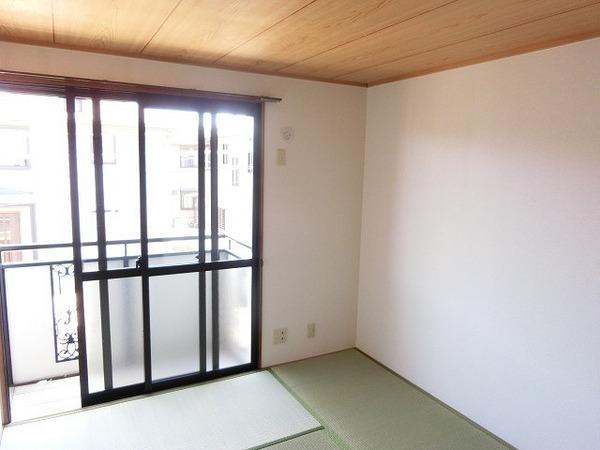 その他部屋・スペース　ゆったりとくつろげる和室！