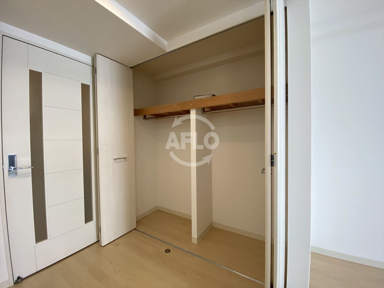 収納　セレッソコート上本町EAST　クローゼット