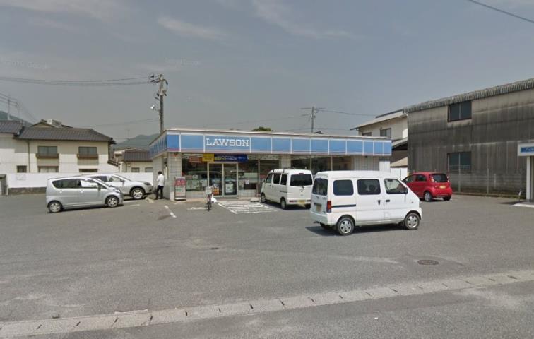 コンビニ　ローソン（コンビニ）まで879m