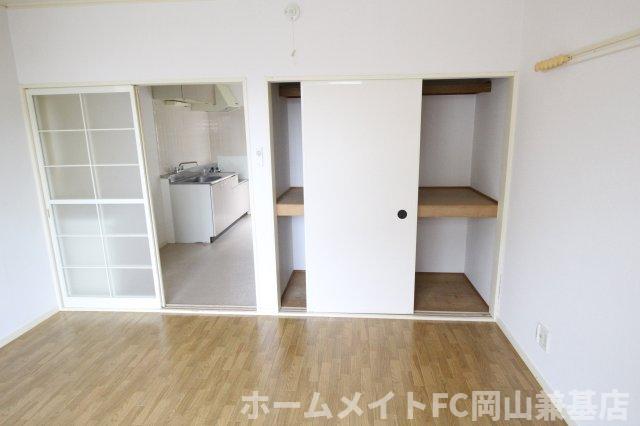 レピュート川合の内装写真