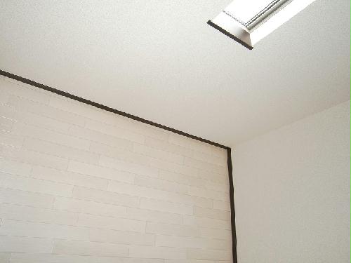 収納　階段脇の納戸