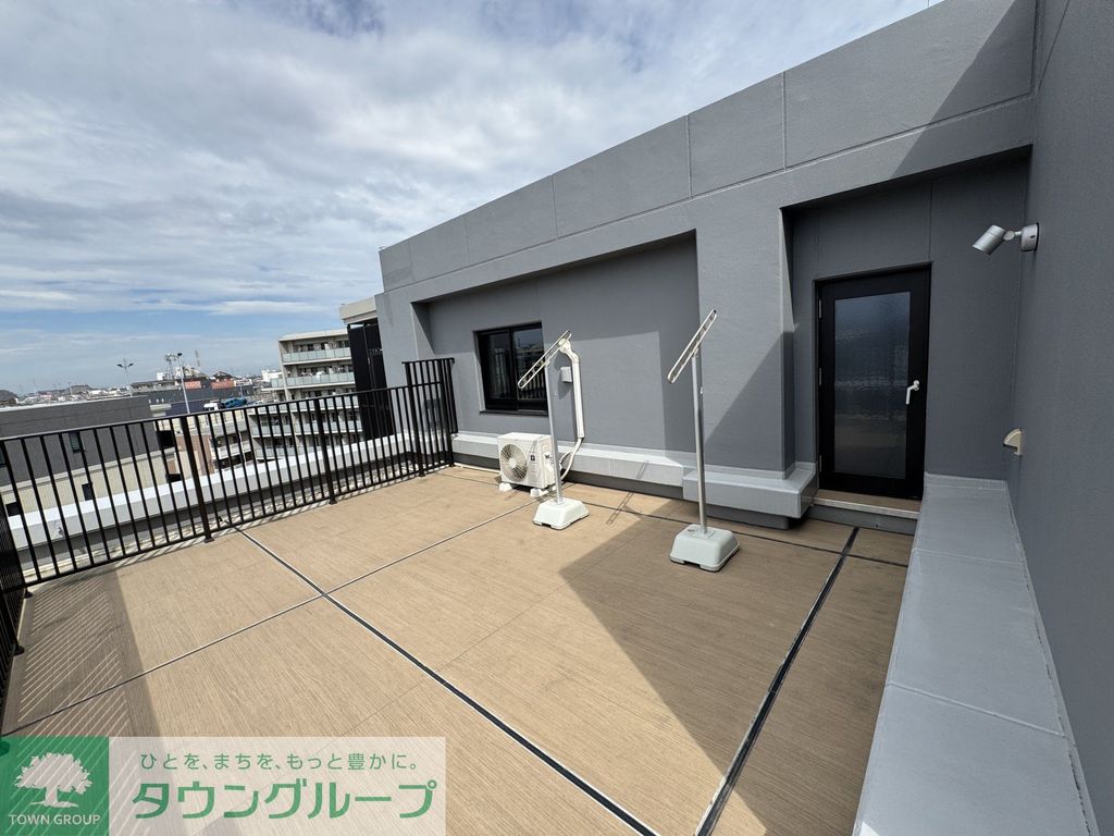 バルコニー　ルーフトップ