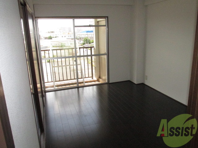 その他部屋・スペース　大きなベッドも入りますよ～。もちろん収納もあります