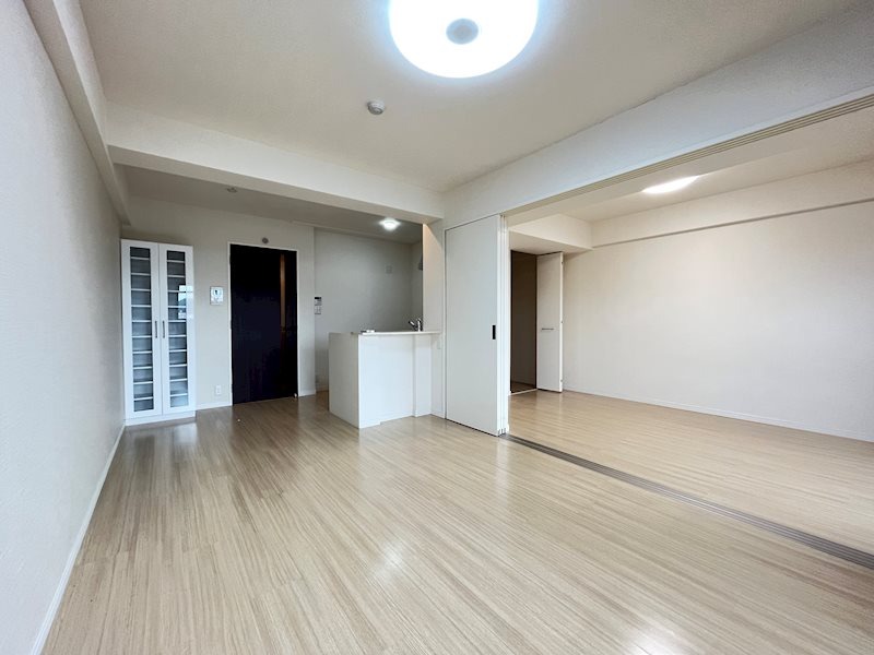 居室・リビング　別号室イメージ