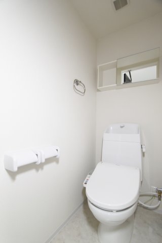 トイレ　トイレもきれいです