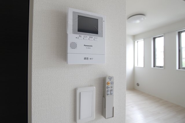 セキュリティ　モニターホンです
