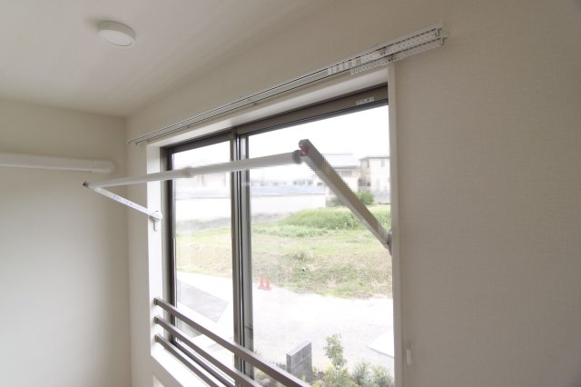 その他　室内物干しです