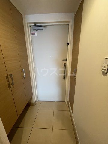 パークアクシス西船橋本郷町の玄関写真