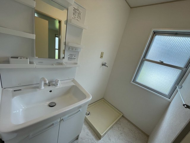 洗面設備　独立洗面化粧台付き☆