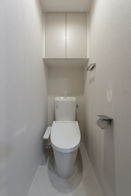 トイレ　※写真は同タイプ住戸です。