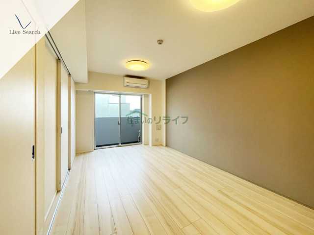 居室・リビング　別室参考画像です