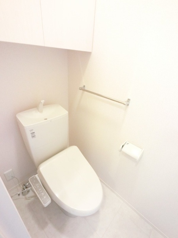 トイレ　図面と現状に相違がある場合には現状を優先