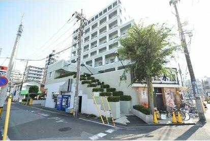 建物外観　外観は落ち着いています