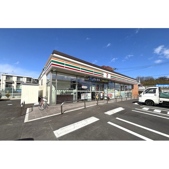 コンビニ　セブンイレブン仙台泉ケ丘３丁目店（コンビニ）まで467m