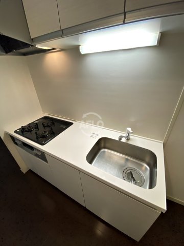 キッチン　クレストコート高津　システムキッチン（3口）