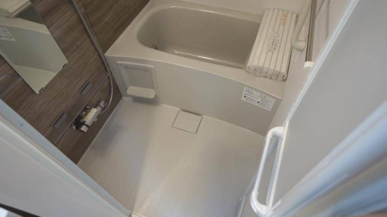 バス・シャワールーム　浴室