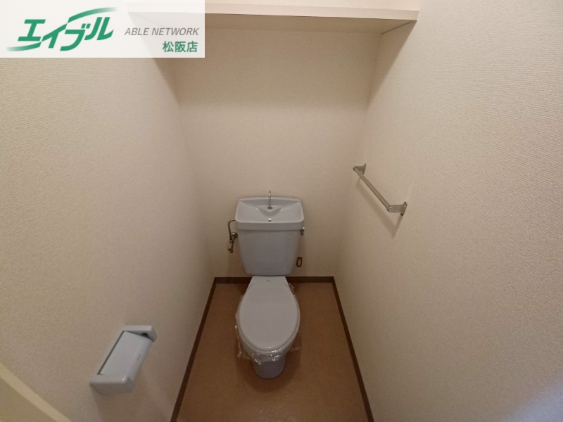 トイレ　別部屋の写真です