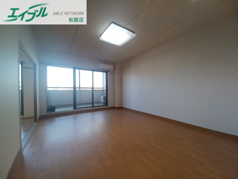 居室・リビング　別部屋の写真です