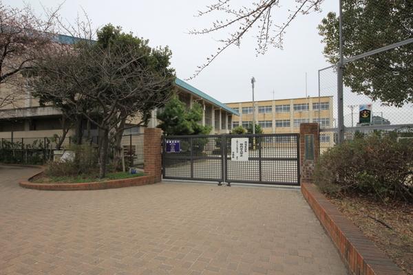 小学校　京都市立久世西小学校（小学校）まで675m