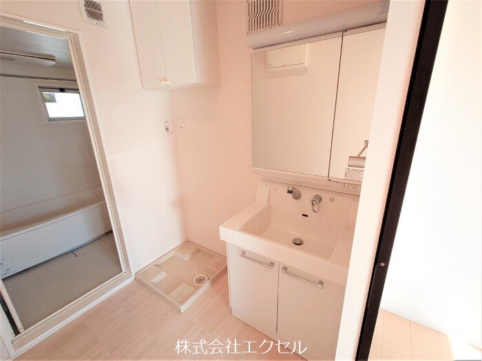 洗面設備　同等タイプのイメージ画像です。