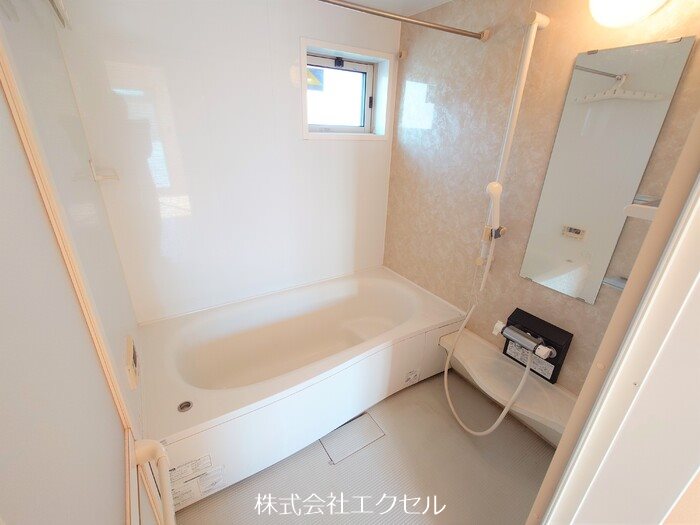 バス・シャワールーム　同等タイプのイメージ画像です。