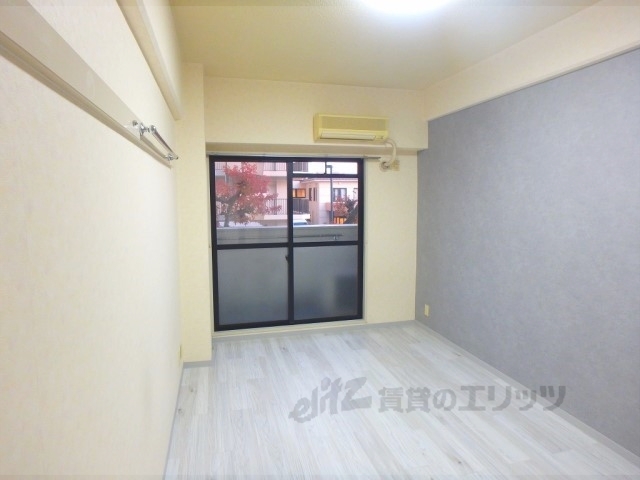 居室・リビング　洋室