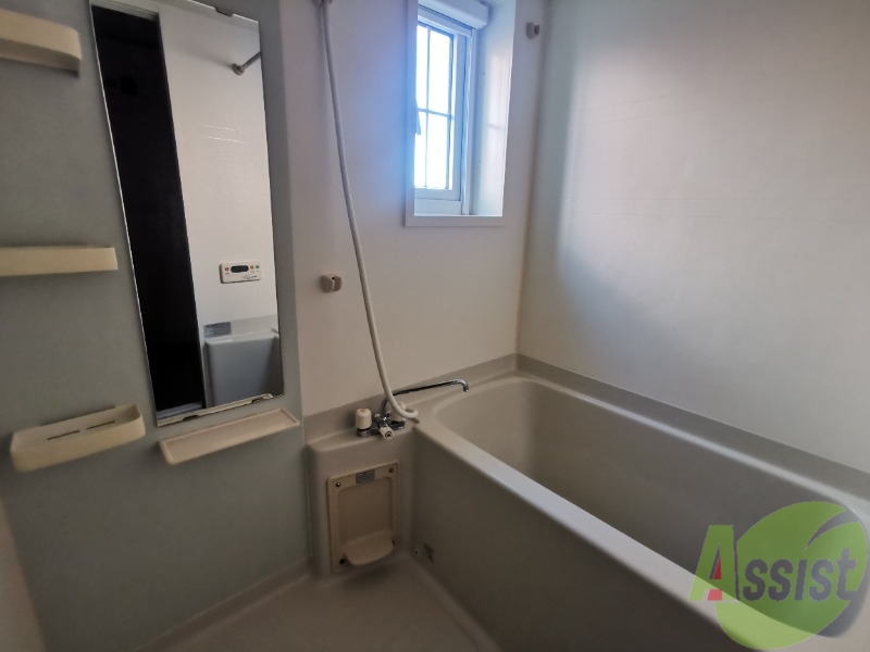 バス・シャワールーム　追い炊き機能があるのでいつでも温かいお風呂に入れますね。