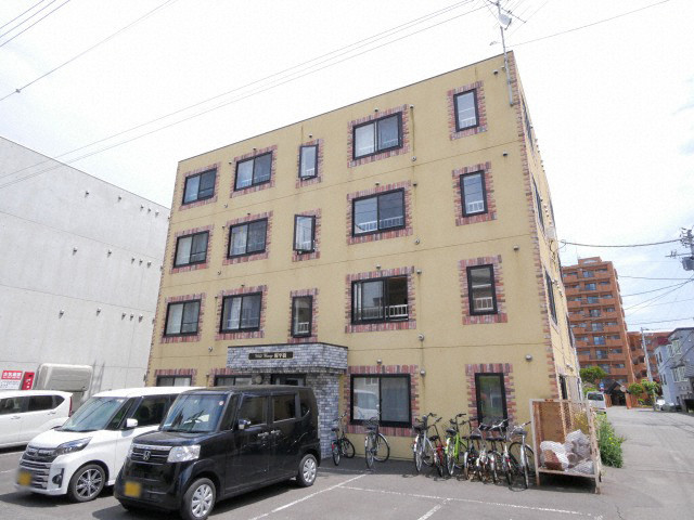 建物外観　◆幌平橋駅徒歩圏内の好立地賃貸MS！◆最上階角部屋！