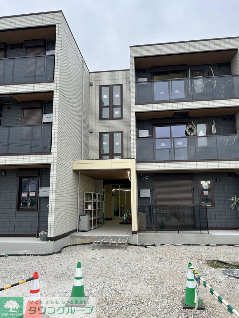 エントランス　外観