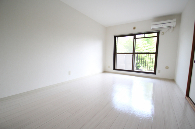 居室・リビング　とても綺麗なリビングです！