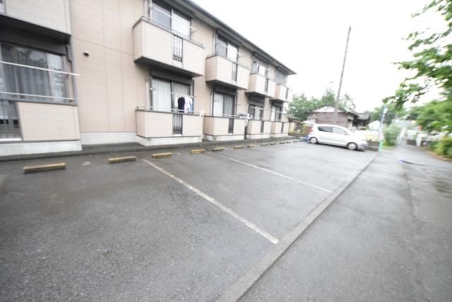駐車場　お問い合わせはタウンハウジングまで★