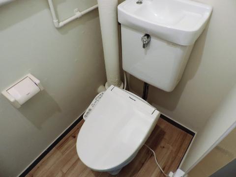 トイレ　トイレ
