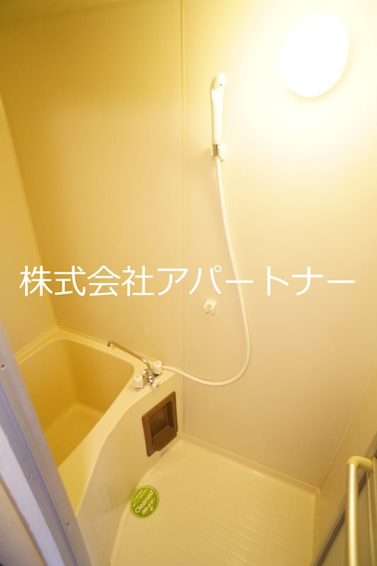 バス・シャワールーム　バスルームの様子です♪