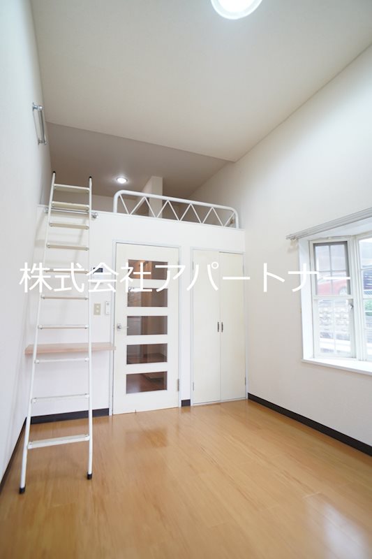 その他部屋・スペース　広々としたロフトスペースが人気です◎